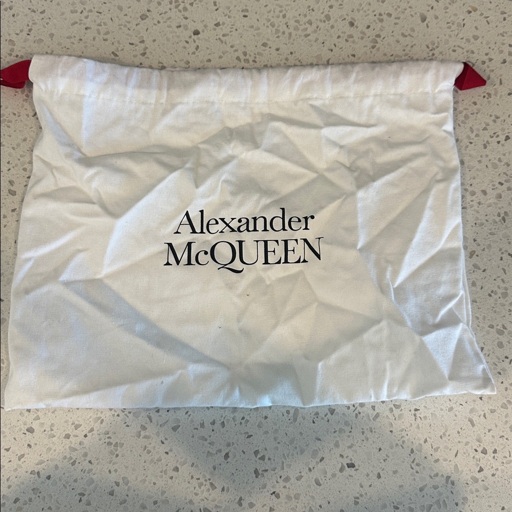 Alexander McQueen White Leather Heels silver buckle 38.5 with dustbag - Picture 15 of 16